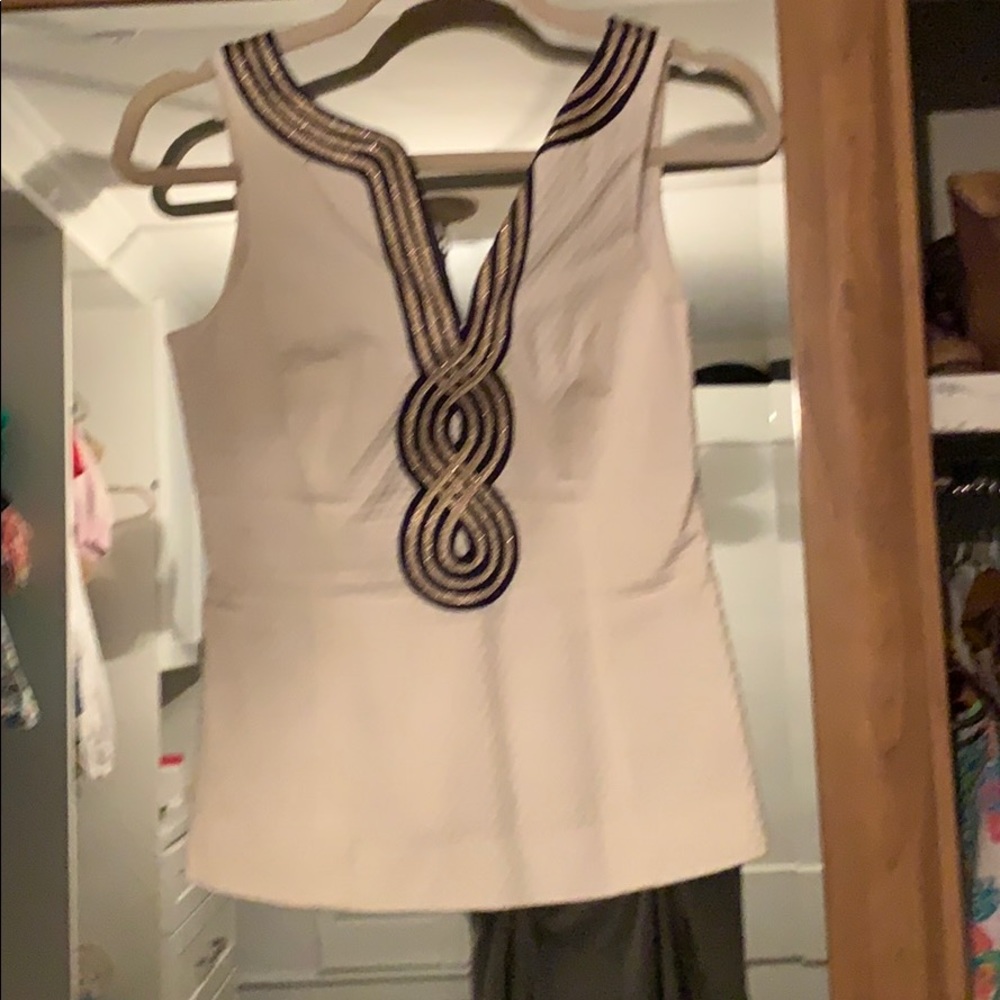 Lily top